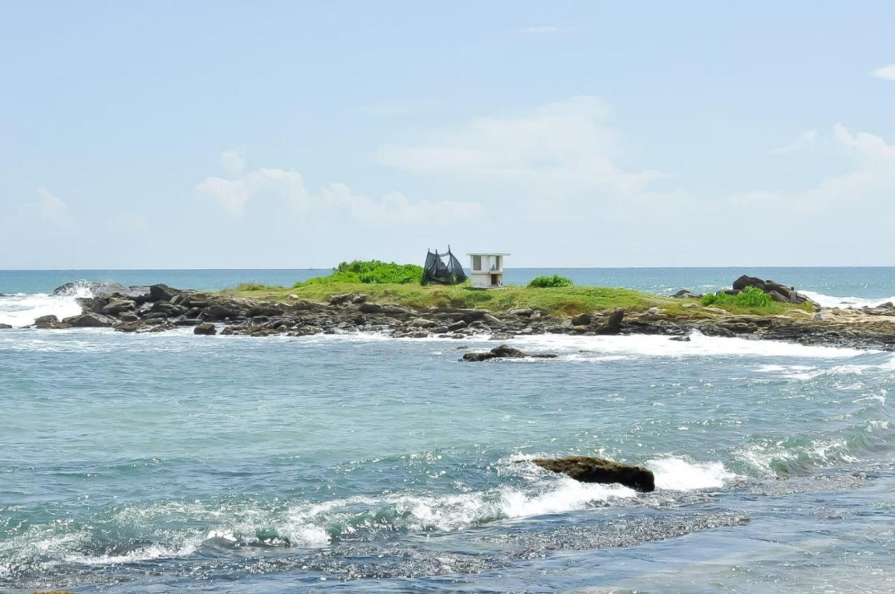 Sea Bay Inn Тангалла Экстерьер фото