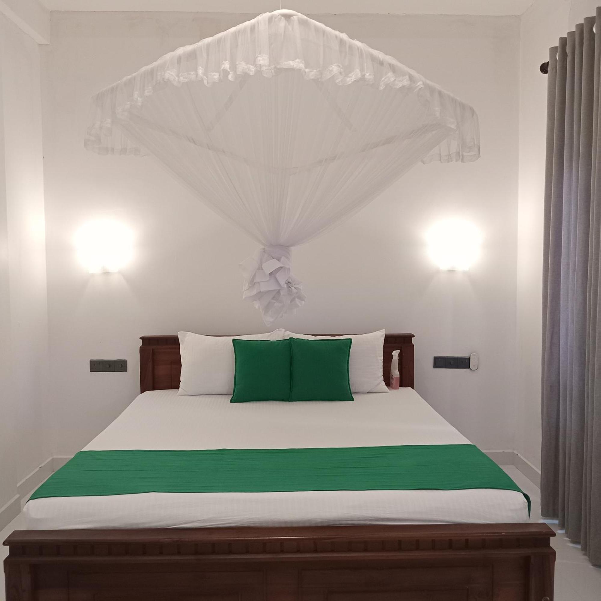 Sea Bay Inn Тангалла Номер фото